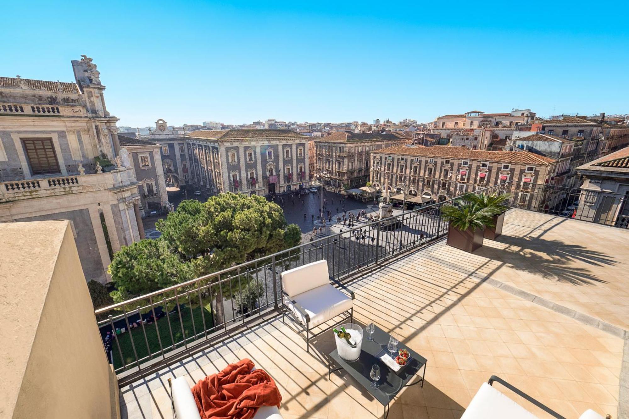 Penthouse Duomo Apartment CTA Exterior photo